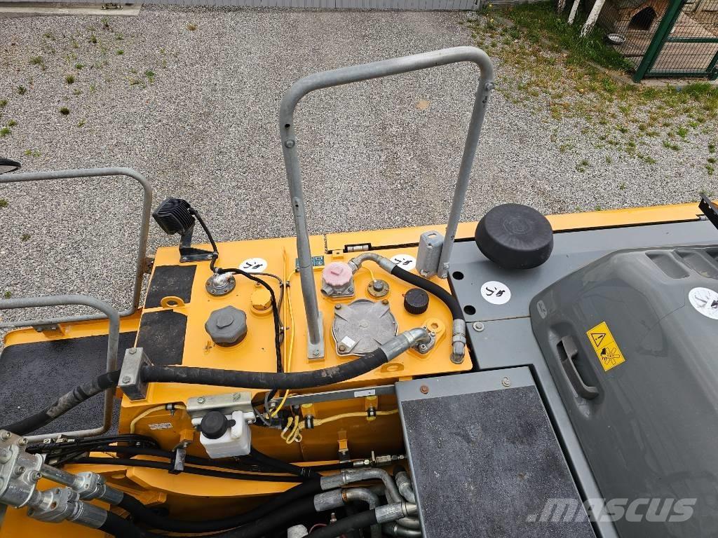 Liebherr R 922 LC Vikšriniai ekskavatoriai