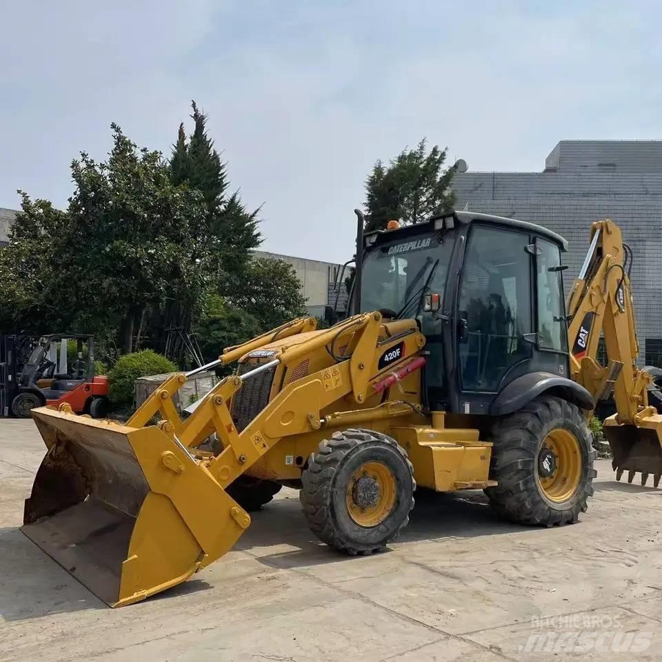 CAT 420 F Ekskavatoriniai krautuvai