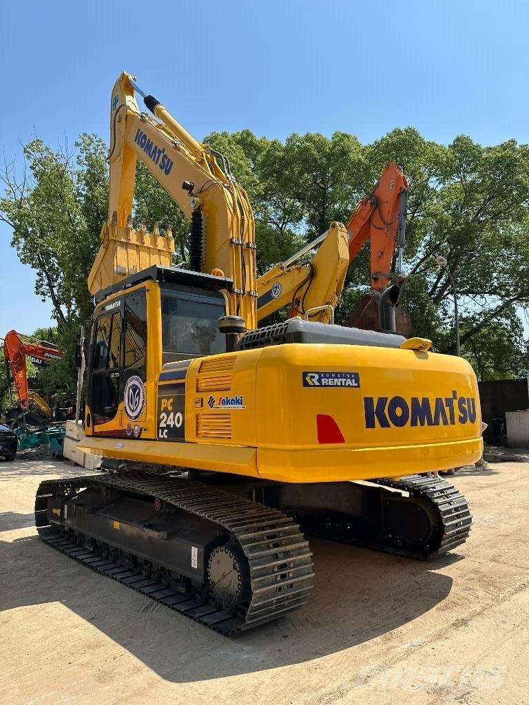 Komatsu PC 240 Vikšriniai ekskavatoriai