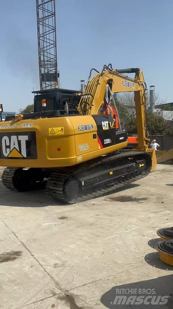 CAT 320 D L Vikšriniai ekskavatoriai