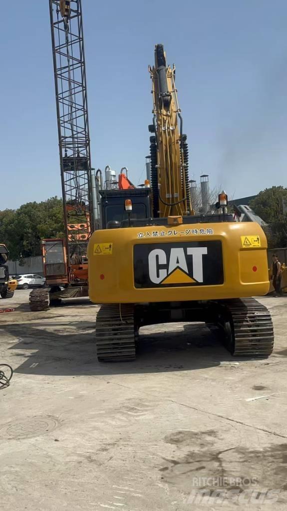 CAT 320 D L Vikšriniai ekskavatoriai