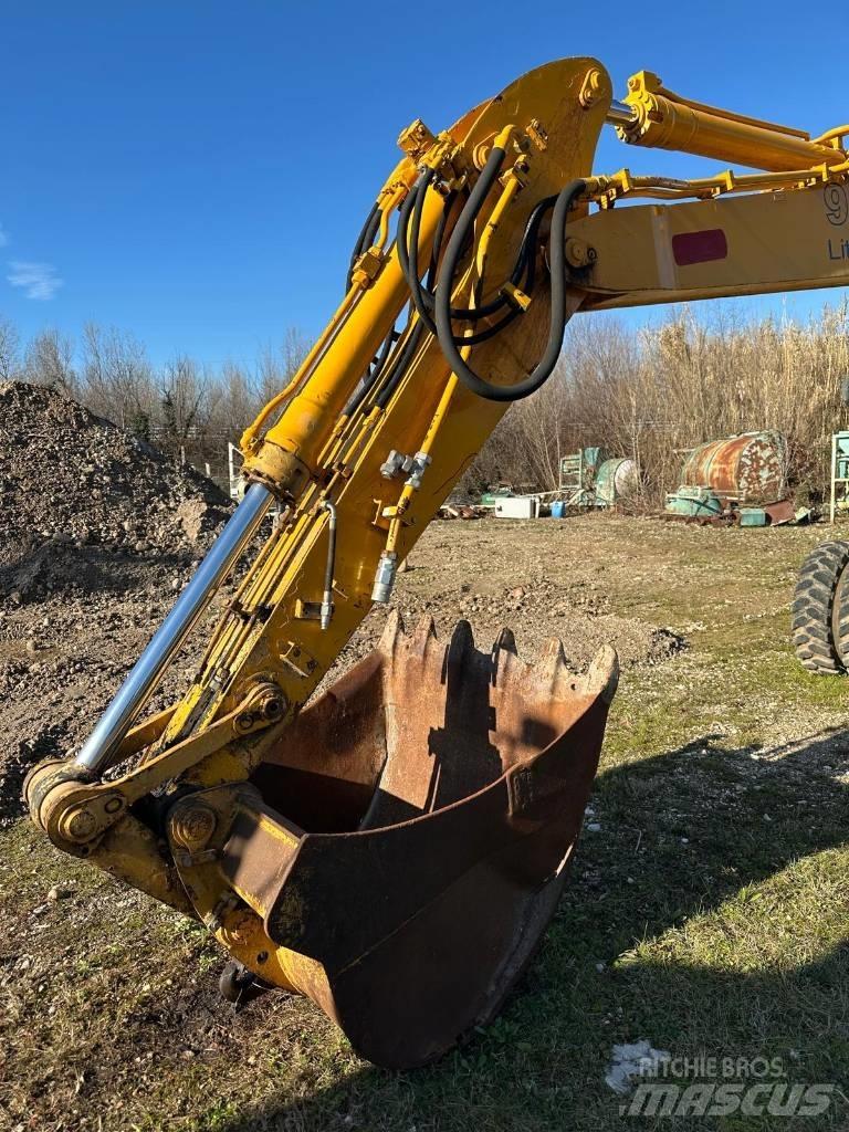 Liebherr 902 Ratiniai ekskavatoriai