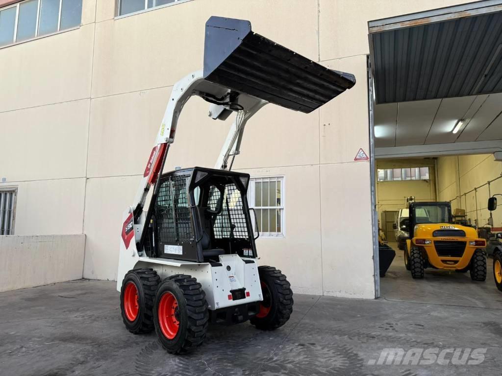 Bobcat S 130 Krautuvai su šoniniu pasukimu