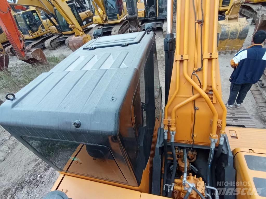 Hyundai Robex 215-9T Vikšriniai ekskavatoriai