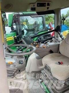 John Deere 6250R Traktoriai