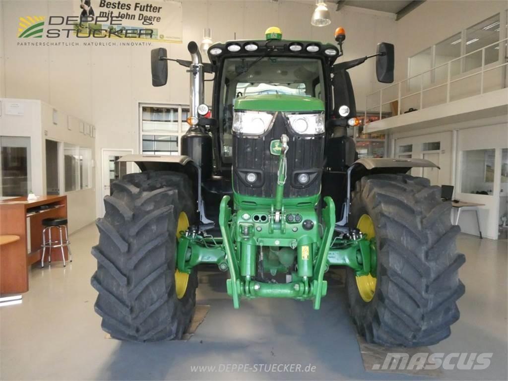 John Deere 6250R Traktoriai