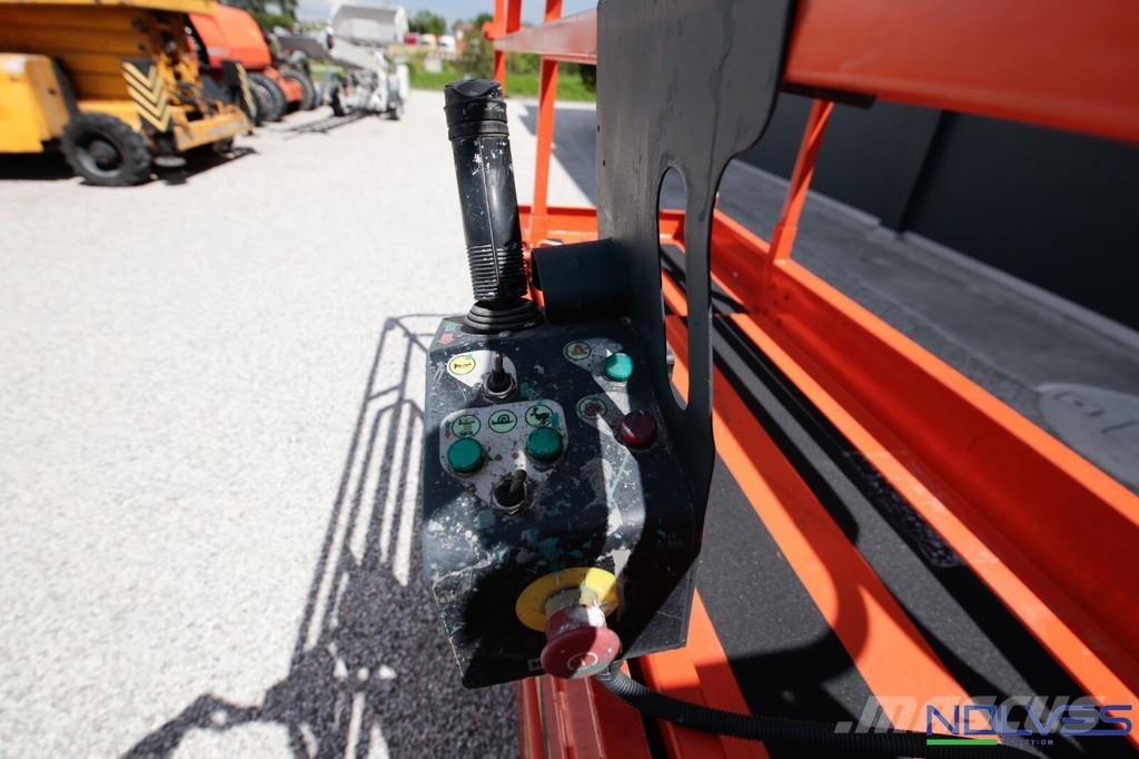 Haulotte COMPACT8 Žirkliniai keltuvai