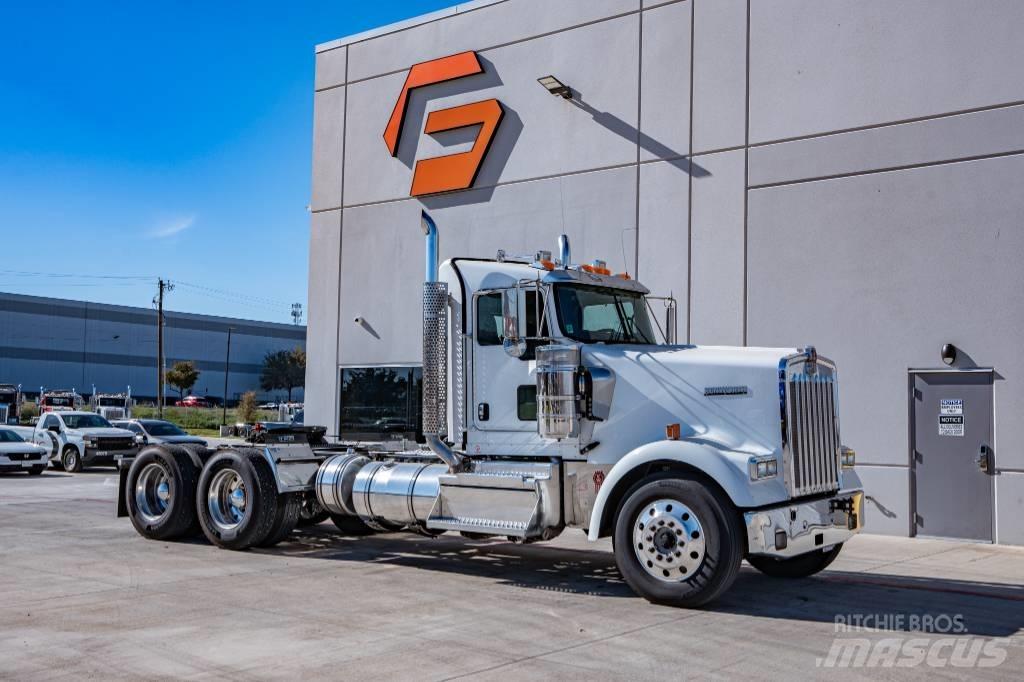 Kenworth W900 Naudoti vilkikai