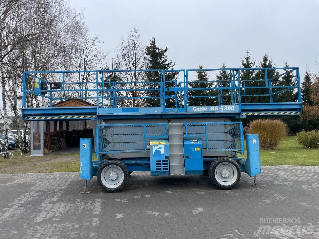 Genie GS 5390 RT Žirkliniai keltuvai