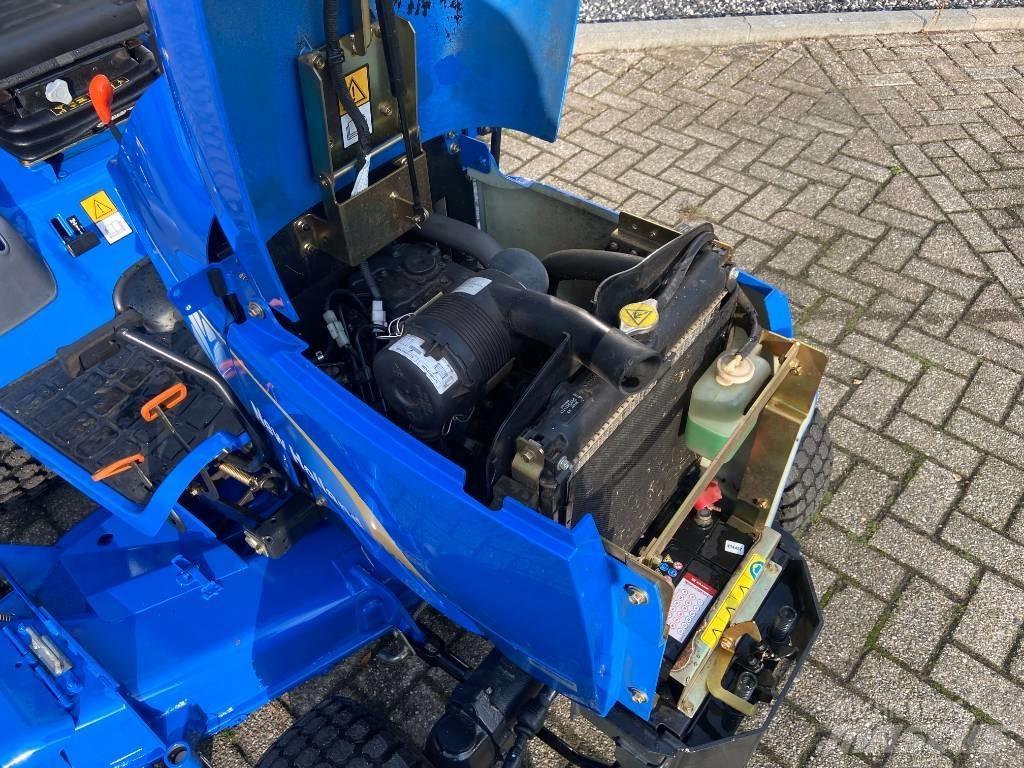 New Holland TZ 24 D Naudoti kompaktiški traktoriai