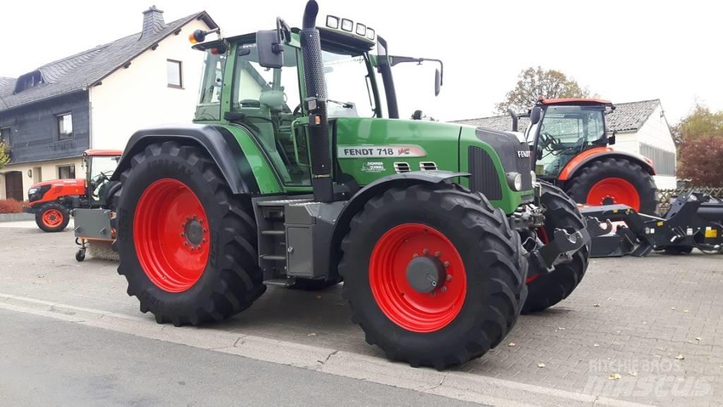 Fendt 718 Vario TMS Traktoriai