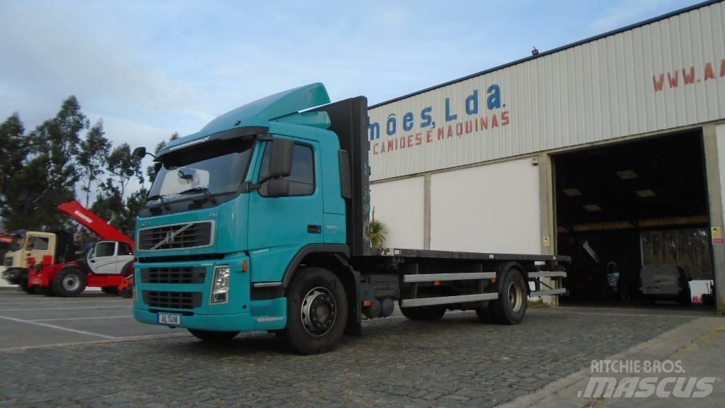 Volvo FM 9 300 Platformos/ Pakrovimas iš šono