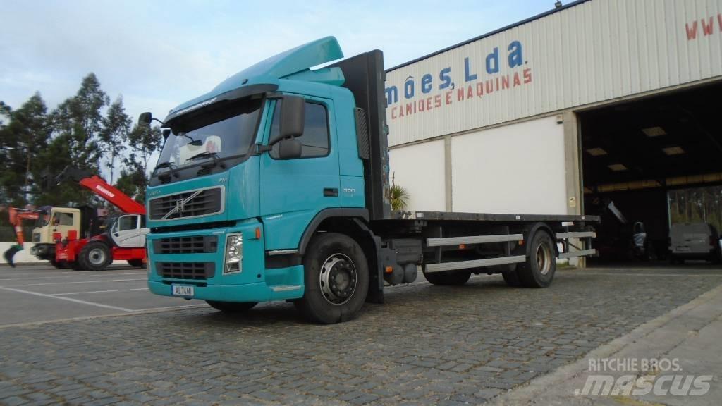 Volvo FM 9 300 Platformos/ Pakrovimas iš šono