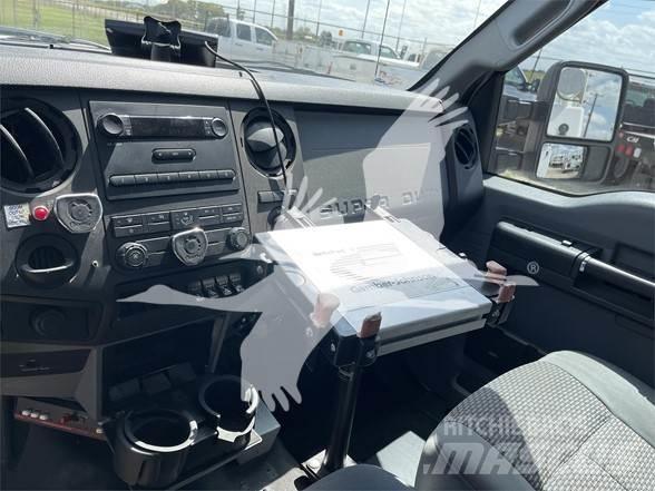 Altec AT235 Ant vilkikų montuojamos kėlimo platformos