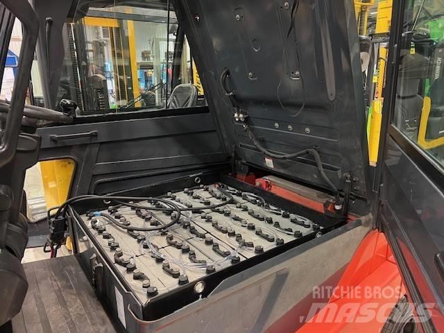 Toyota 8 FBMT 40 Elektriniai šakiniai krautuvai