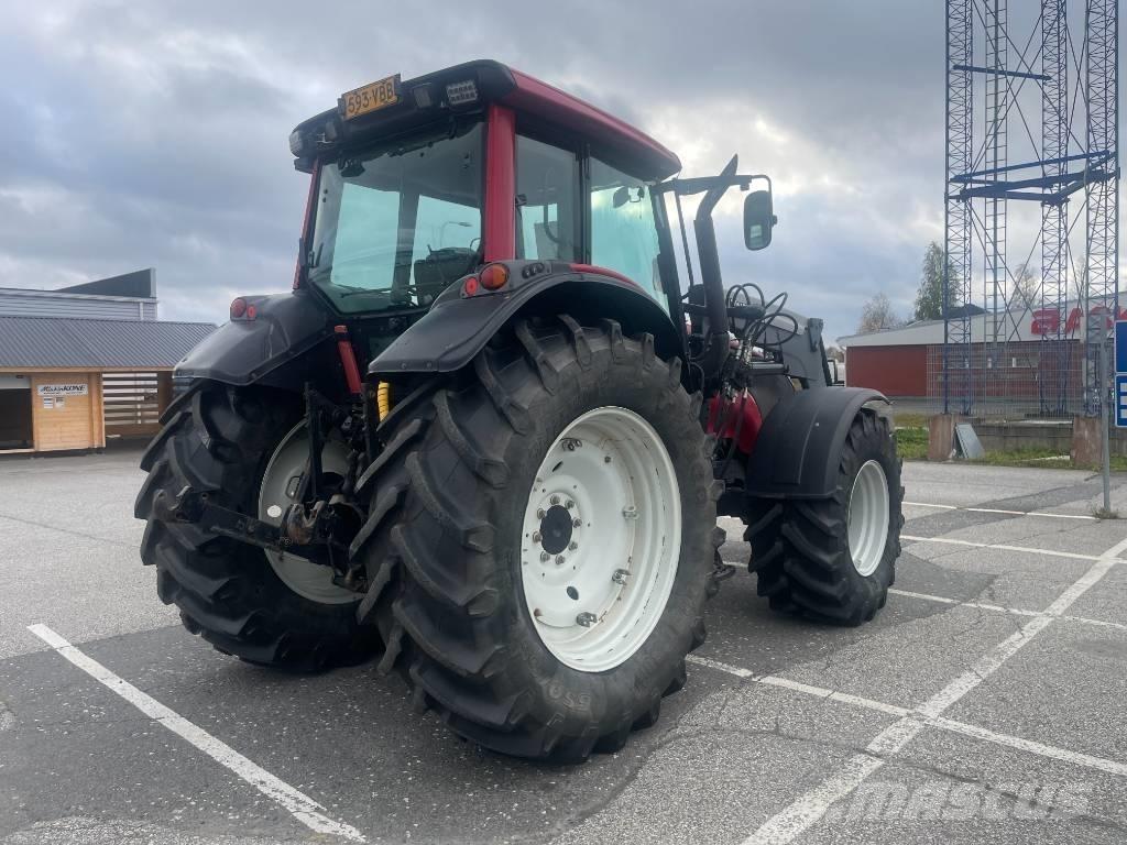 Valtra T 131 Traktoriai