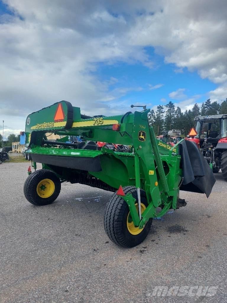 John Deere 735 Formuojančios žoliapjovės