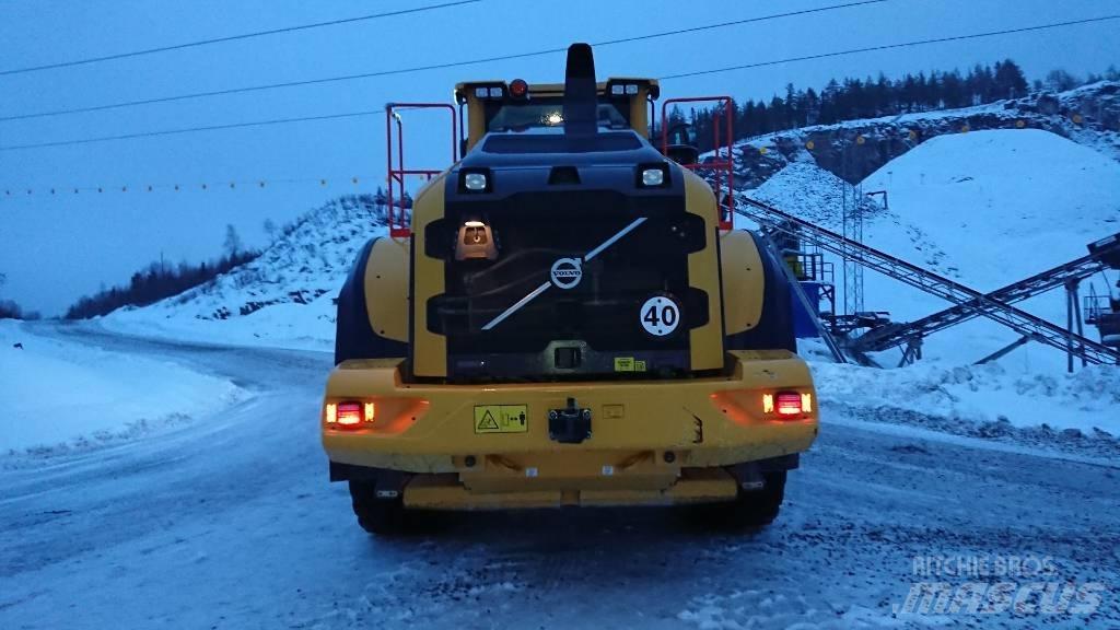 Volvo L150H, UTHYRES Naudoti ratiniai krautuvai