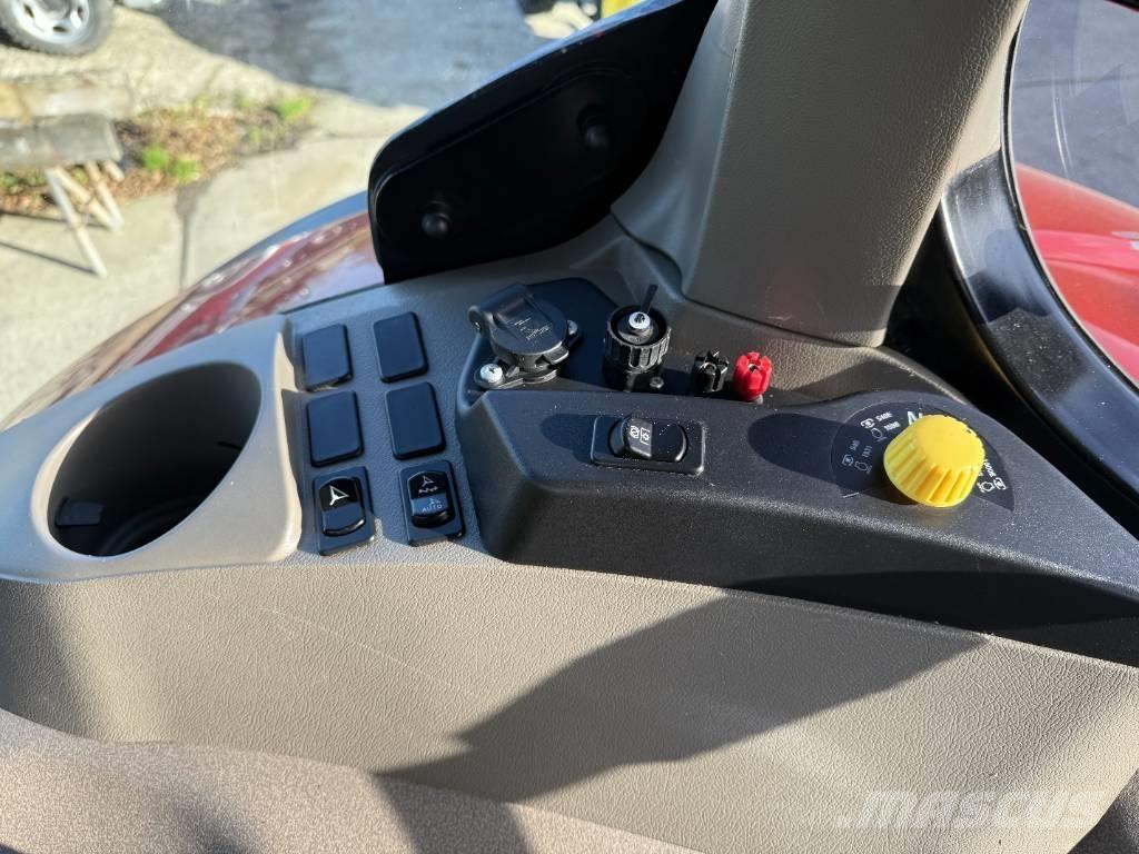 Case IH Puma 240 CVX Traktoriai