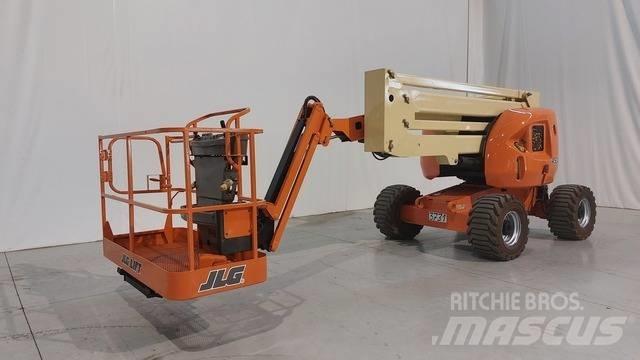 JLG 450 AJ Alkūniniai keltuvai