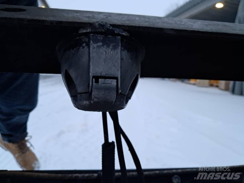 JCB 418 K Naudoti ratiniai krautuvai
