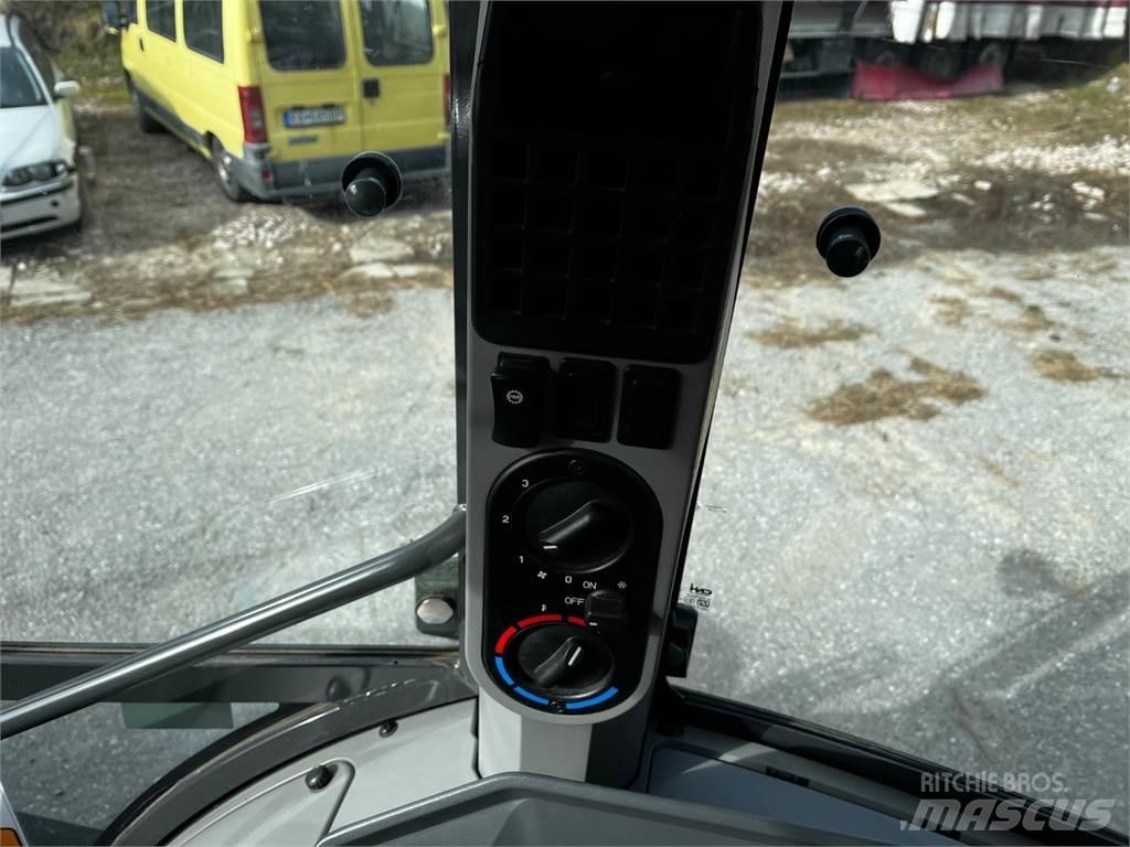 CASE 695SV 4X4 Statyba - Kita
