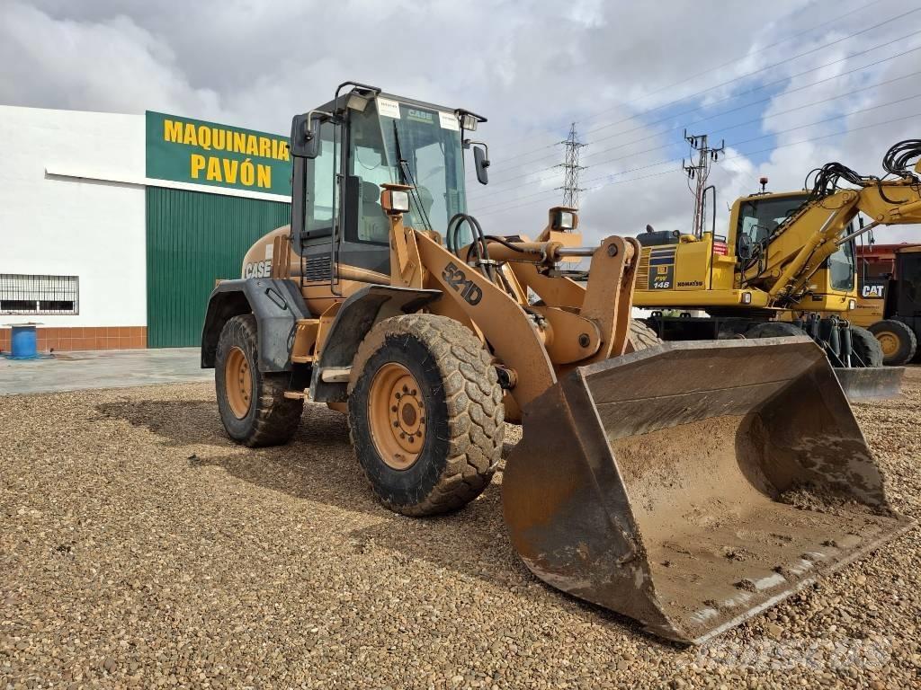 CASE 521 D Naudoti ratiniai krautuvai