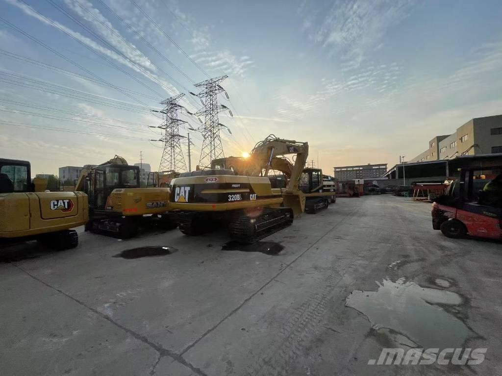 CAT 320 B Vikšriniai ekskavatoriai