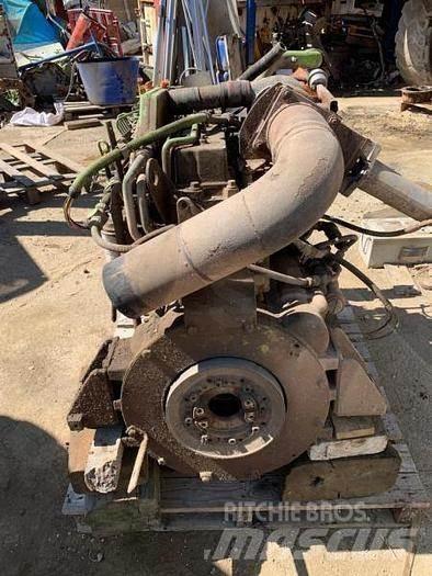 Cummins 6CTA .9 Varikliai