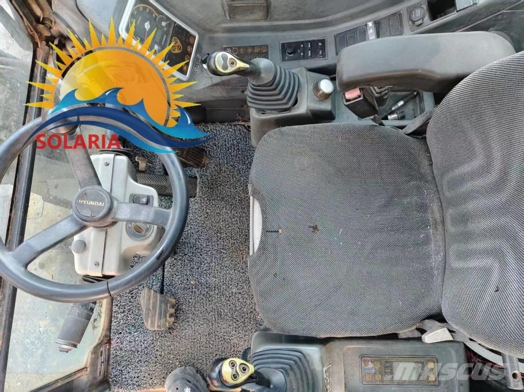 Hyundai 60 W Ratiniai ekskavatoriai