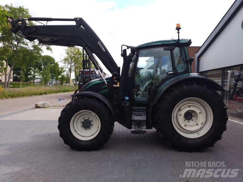 Valtra N134 A Traktoriai