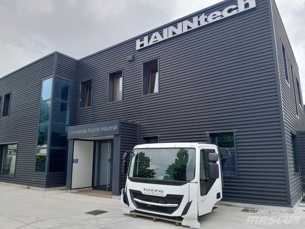 Iveco Trakker E6 Kabinos ir salonai