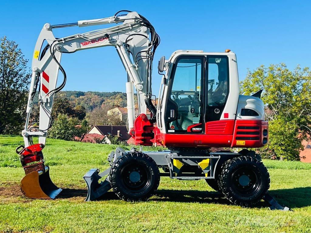 Takeuchi TB 295 W Ratiniai ekskavatoriai