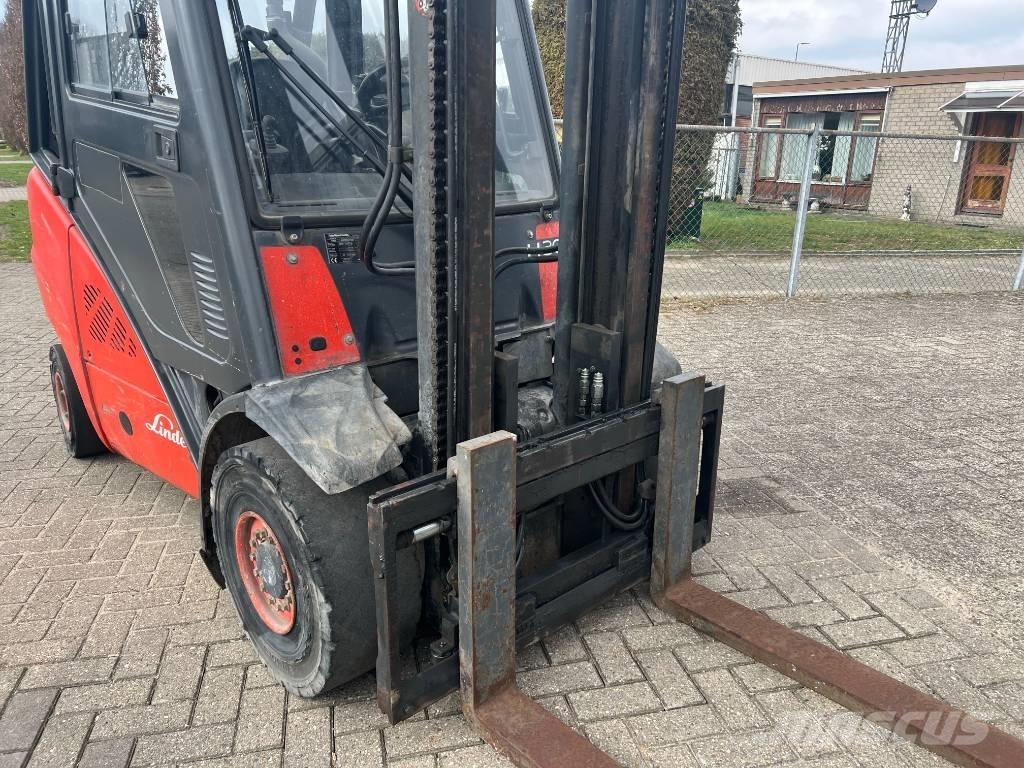 Linde H 30 D Dyzeliniai krautuvai