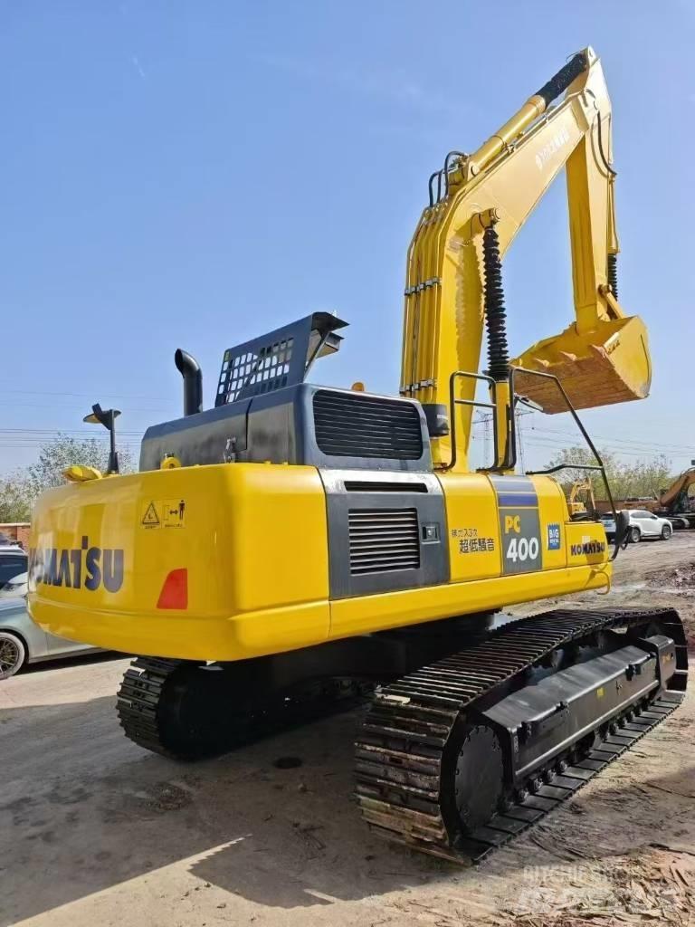 Komatsu 400-8 Vikšriniai ekskavatoriai