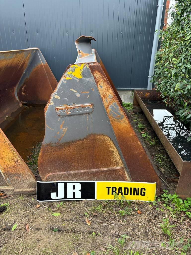 Volvo L 90 H Bucket Kaušai