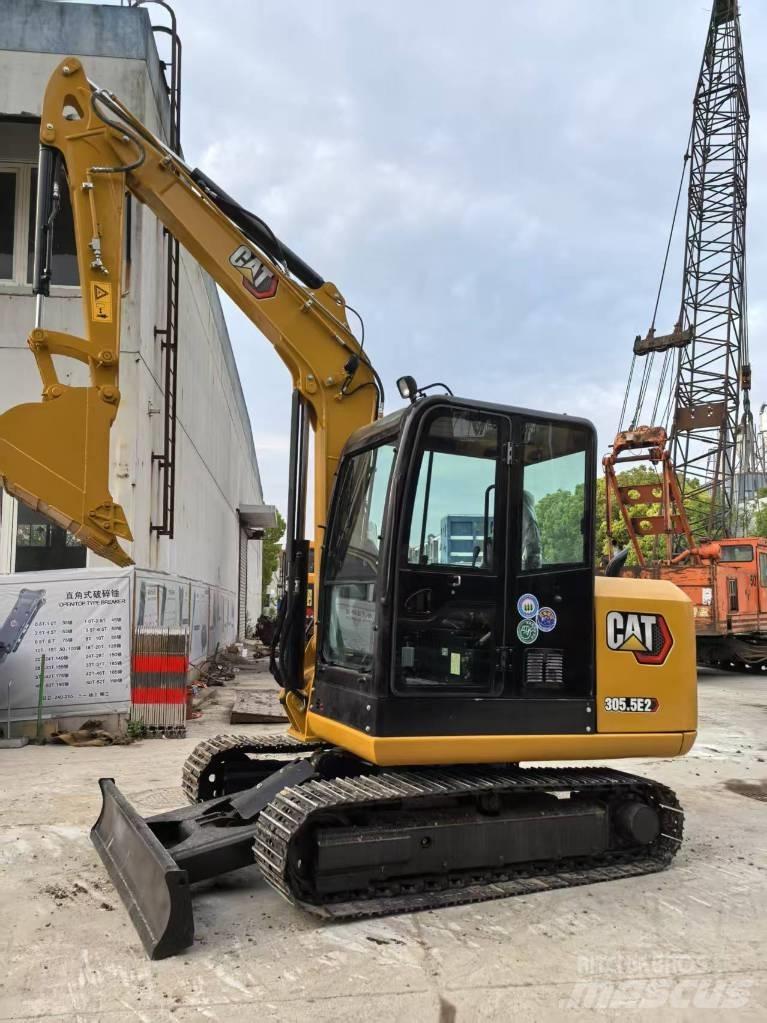 CAT 305.5 E 2 Vikšriniai ekskavatoriai