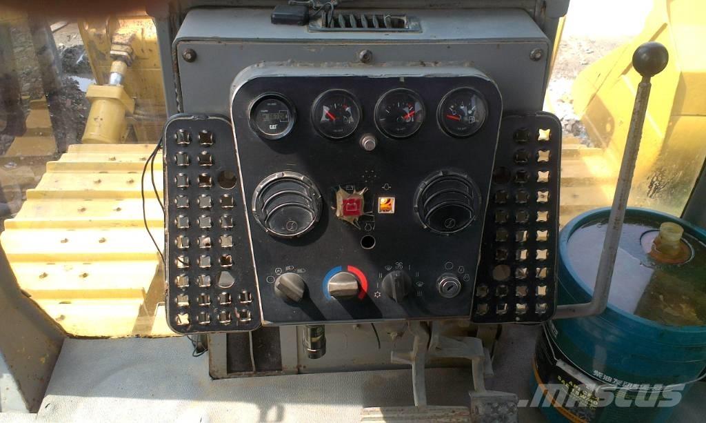 CAT D 6 G LGP II Vikšriniai buldozeriai