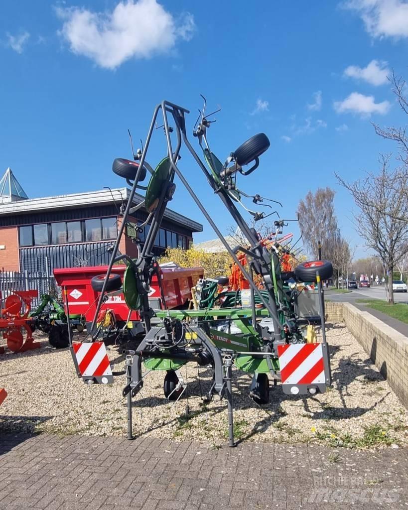 Fendt Lotus 770 Šieno grėbliai ir vartytuvai