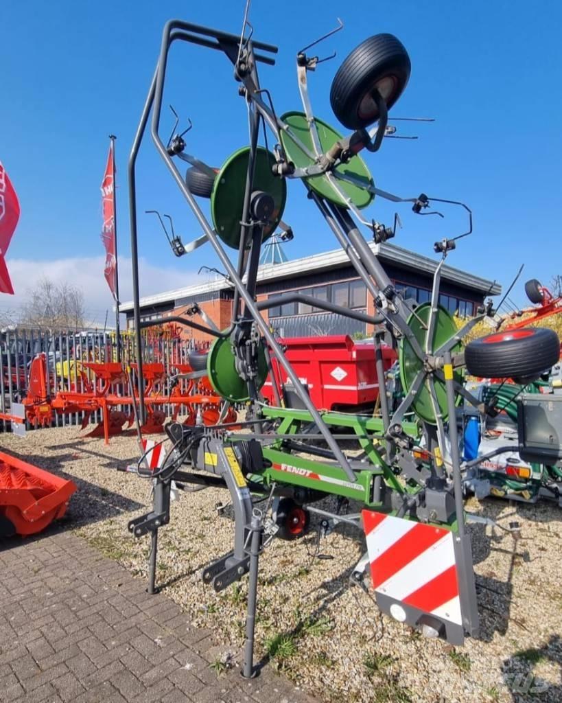 Fendt Lotus 770 Šieno grėbliai ir vartytuvai
