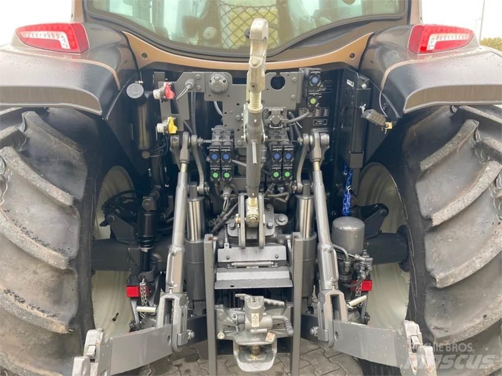 Valtra G115V Traktoriai