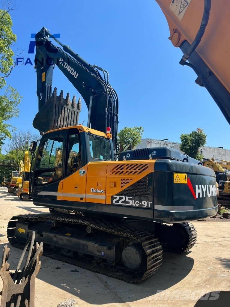 Hyundai 225LC-9t Vikšriniai ekskavatoriai