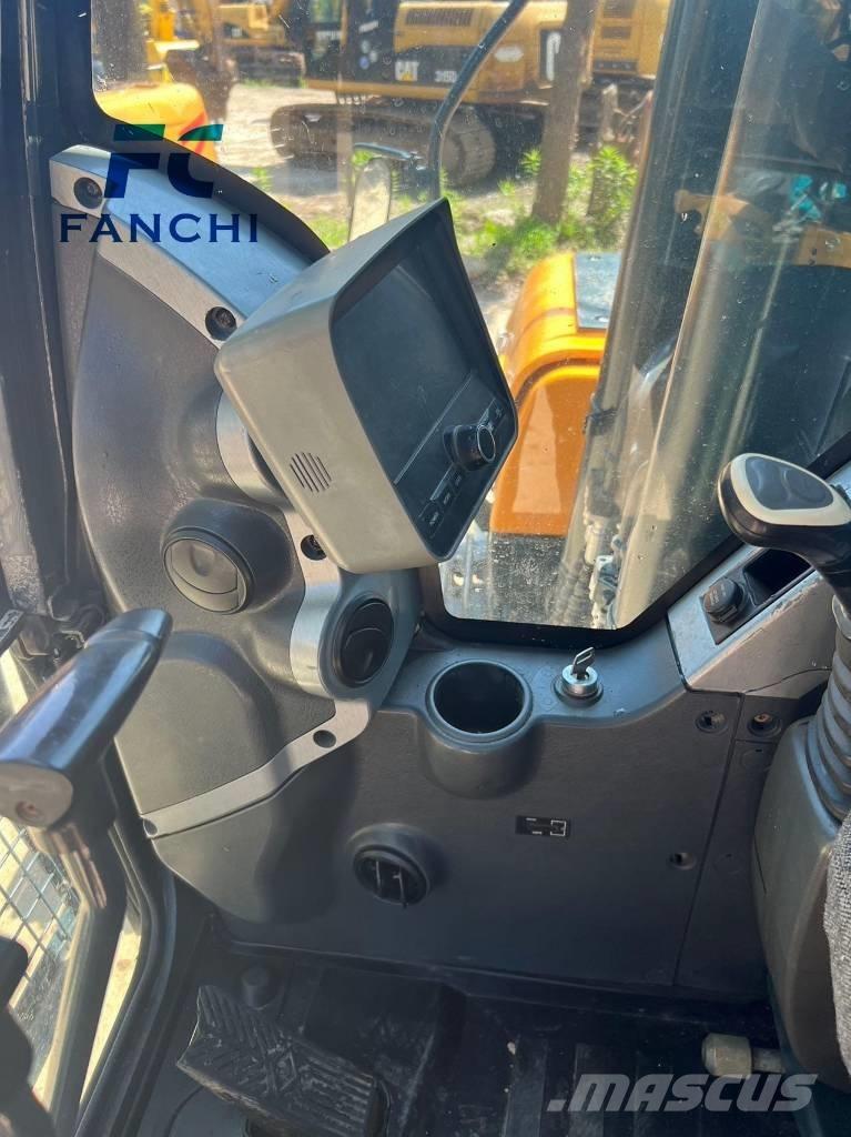 Hyundai 225LC-9t Vikšriniai ekskavatoriai