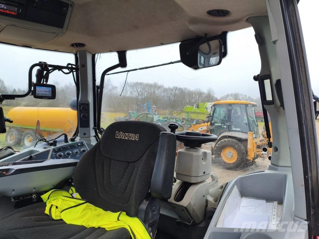 Valtra T 234 V Traktoriai