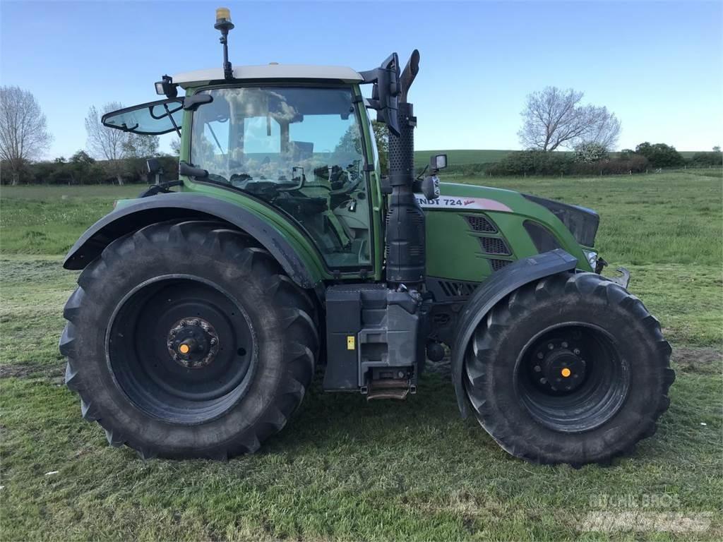 Fendt 724 Vario Traktoriai