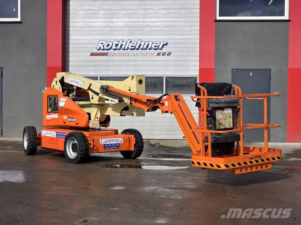 JLG 400 AJP Alkūniniai keltuvai