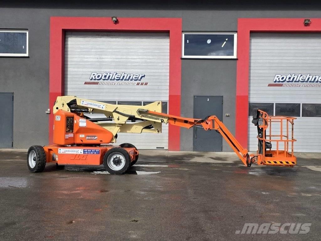 JLG 400 AJP Alkūniniai keltuvai