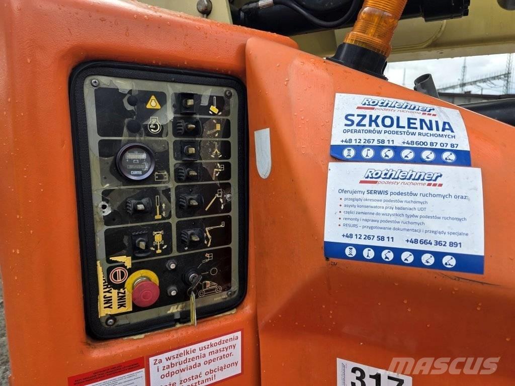 JLG 400 AJP Alkūniniai keltuvai