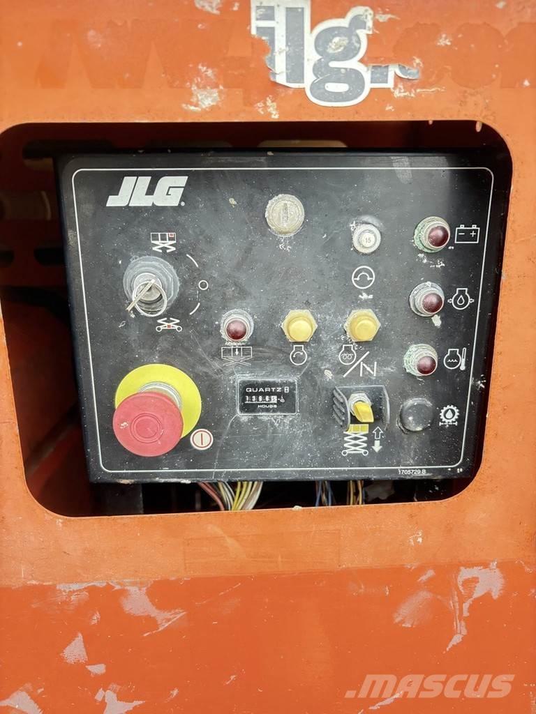JLG 260 mrt Žirkliniai keltuvai