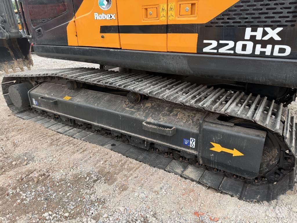 Hyundai HX 220 Vikšriniai ekskavatoriai